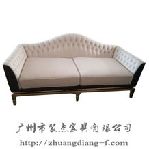 多人沙發(fā)